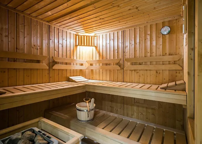 Strandleben - Galerie Nummer 13 * Ahrenshoop